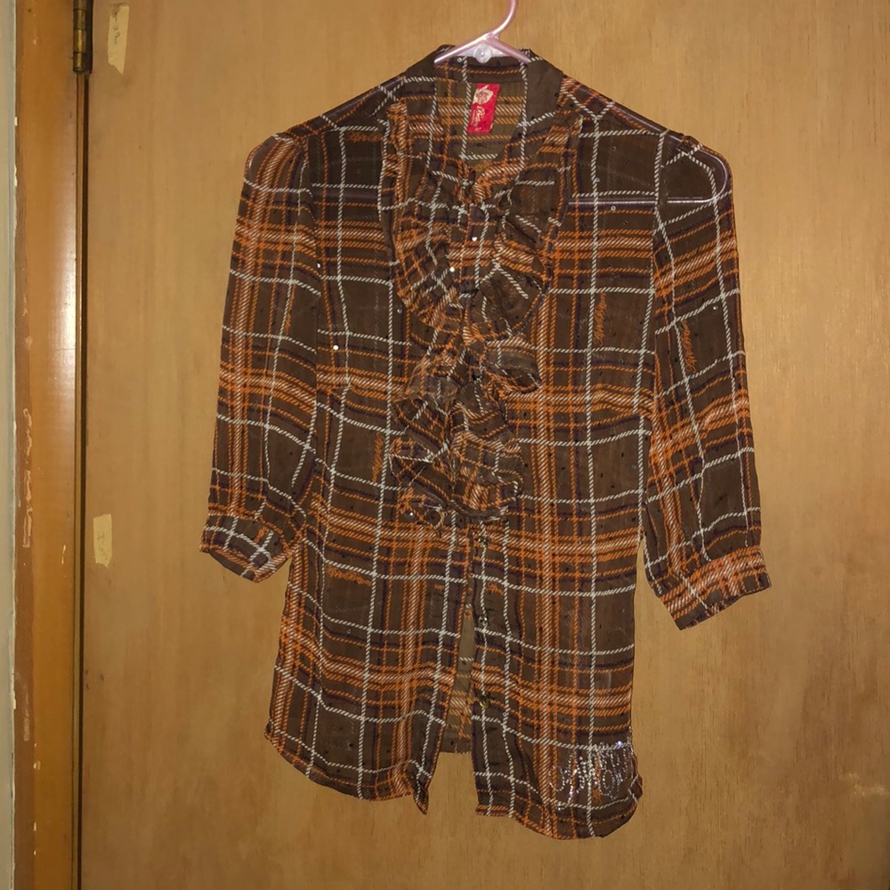 Fall blouse with ruffles